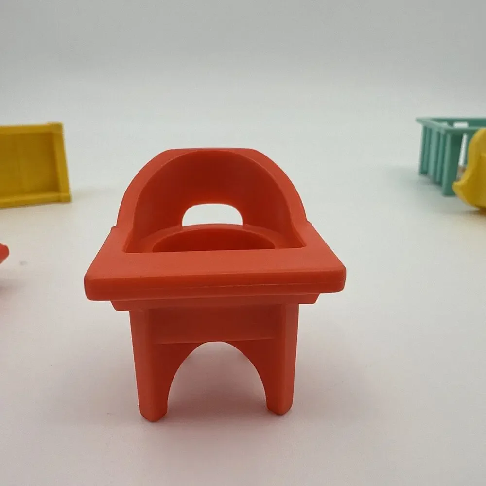 Vtg Fisher Price Little People Baby Nursery Furniture 1972 Plus 2 Kids Beds